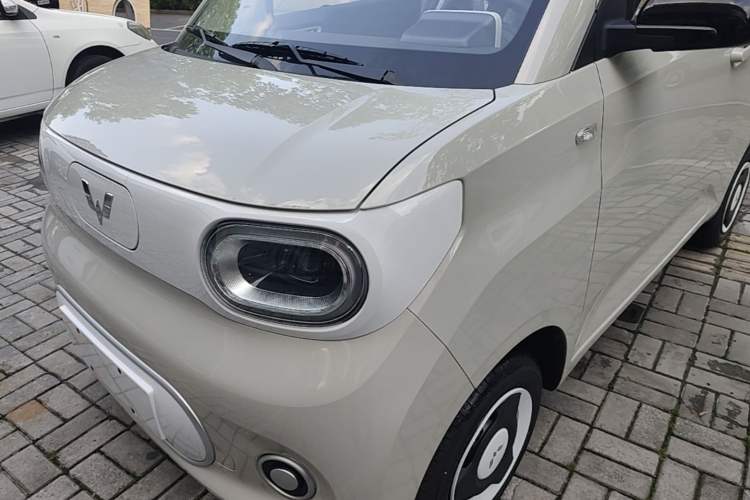 Used Wuling Hongguang MINIEV 2024 3rd Generation 215km Youth Edition Left Front Headlight