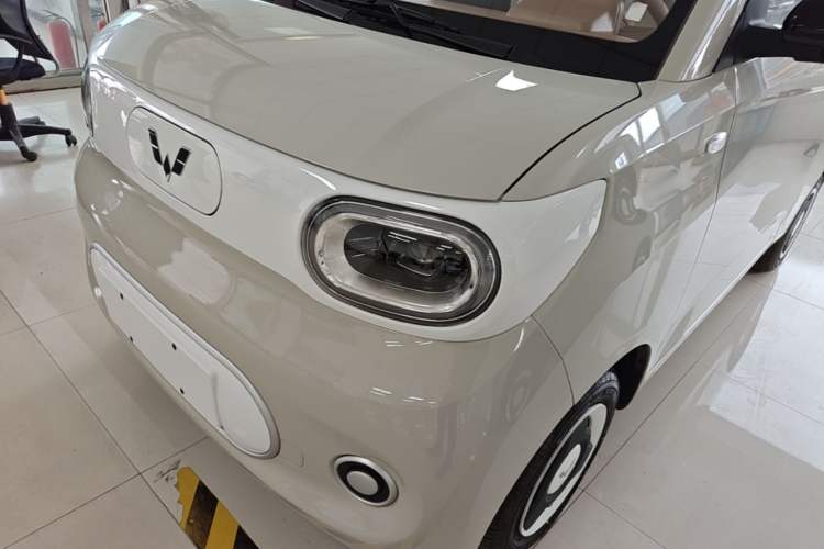 Used Wuling Hongguang MINIEV 2024 3rd Generation 215km Youth Edition Left Front Headlight