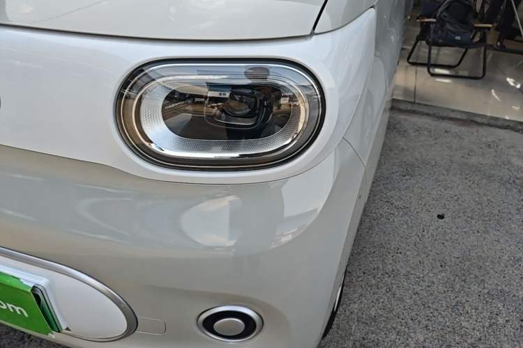 Used Wuling Hongguang MINIEV 2024 3rd Generation 215km Youth Edition Left Front Headlight