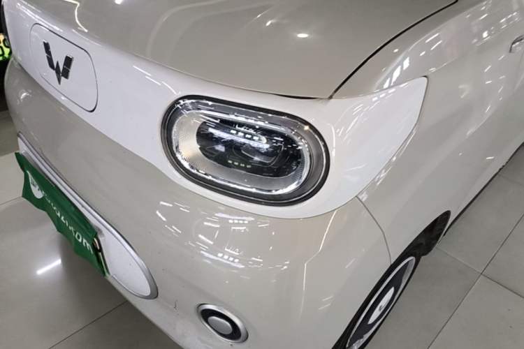 Used Wuling Hongguang MINIEV 2024 3rd Generation 215km Youth Edition Left Front Headlight