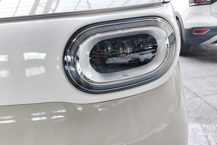 Used Wuling Hongguang MINIEV 2024 3rd Generation 215km Youth Edition Left Front Headlight