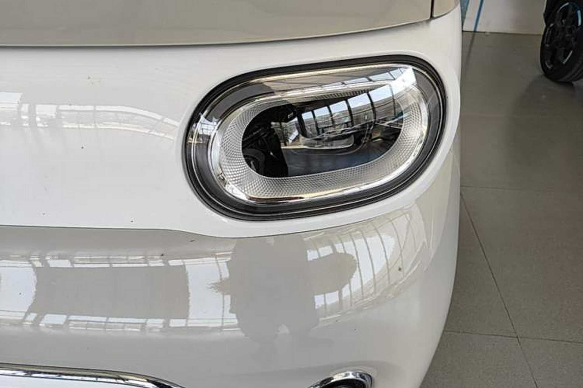 Used Wuling Hongguang MINIEV 2024 3rd Generation 215km Advanced Version Left Front Headlight
