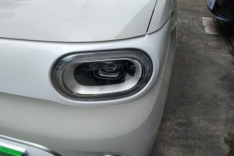 Used Wuling Hongguang MINIEV 2024 3rd Generation 215km Advanced Version Left Front Headlight