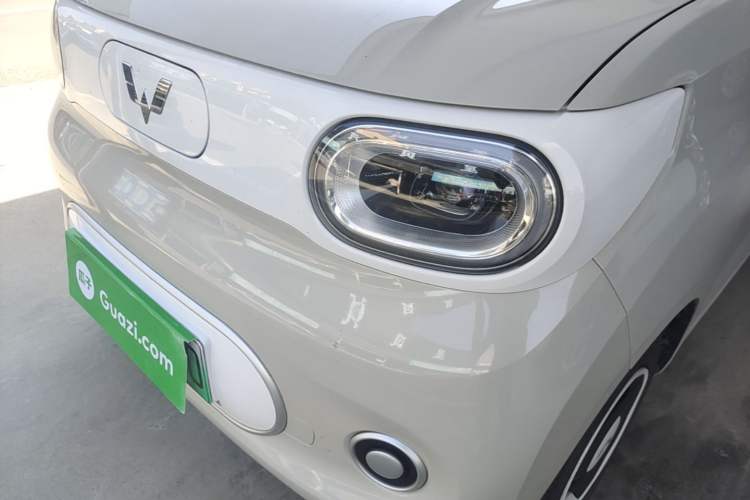 Used Wuling Hongguang MINIEV 2024 3rd Generation 215km Youth Edition Left Front Headlight