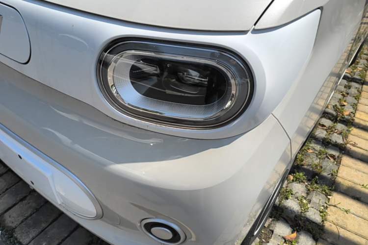 Used Wuling Hongguang MINIEV 2024 3rd Generation 215km Youth Edition Left Front Headlight