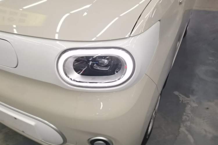 Used Wuling Hongguang MINIEV 2024 3rd Generation 215km Youth Edition Left Front Headlight