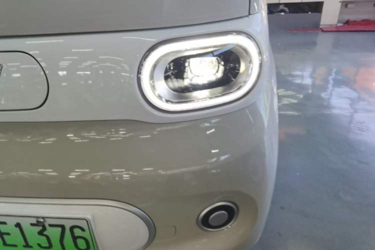 Used Wuling Hongguang MINIEV 2024 3rd Generation 215km Youth Edition Left Front Headlight
