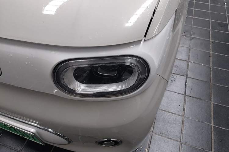 Used Wuling Hongguang MINIEV 2024 3rd Generation 215km Advanced Version Left Front Headlight