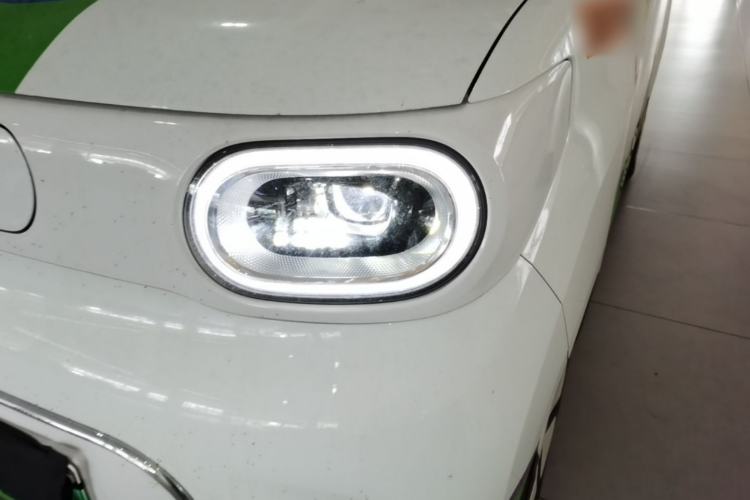 Used Wuling Hongguang MINIEV 2024 3rd Generation 215km Advanced Version Left Front Headlight