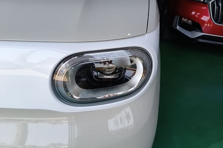 Used Wuling Hongguang MINIEV 2024 3rd Generation 215km Youth Edition Left Front Headlight