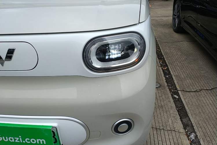 Used Wuling Hongguang MINIEV 2024 3rd Generation 215km Youth Edition Left Front Headlight