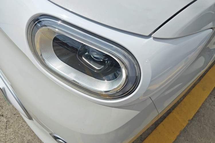 Used Wuling Hongguang MINIEV 2024 3rd Generation 215km Youth Edition Left Front Headlight