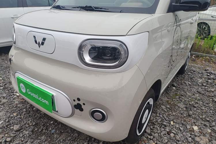 Used Wuling Hongguang MINIEV 2024 3rd Generation 215km Youth Edition Left Front Headlight
