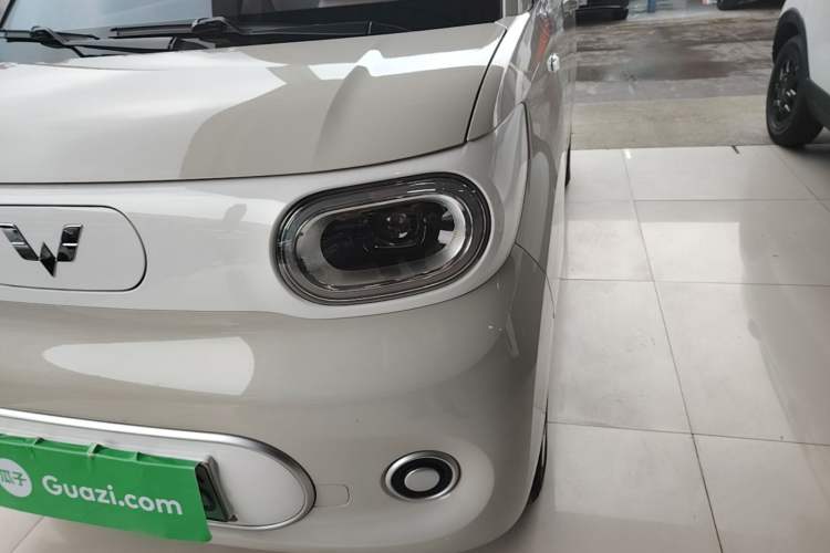 Used Wuling Hongguang MINIEV 2024 3rd Generation 215km Youth Edition Left Front Headlight