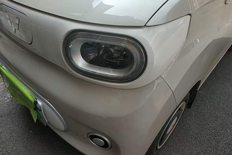 Used Wuling Hongguang MINIEV 2024 3rd Generation 215km Youth Edition Left Front Headlight