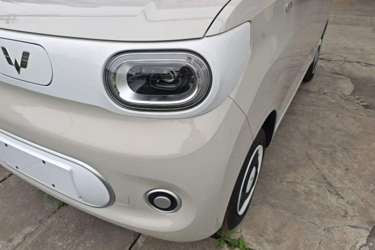 Used Wuling Hongguang MINIEV 2024 3rd Generation 215km Youth Edition Left Front Headlight