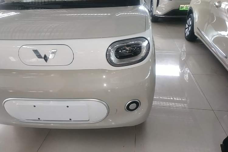 Used Wuling Hongguang MINIEV 2024 3rd Generation 215km Youth Edition Left Front Headlight