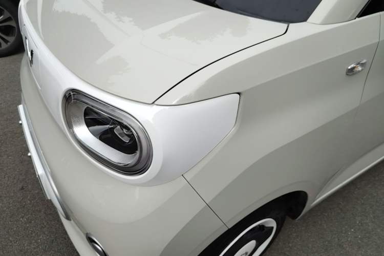 Used Wuling Hongguang MINIEV 2024 3rd Generation 215km Youth Edition Left Front Headlight