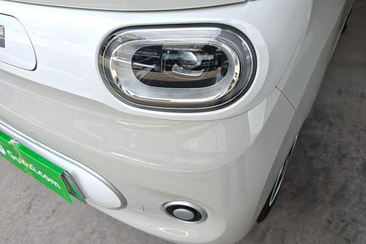 Used Wuling Hongguang MINIEV 2024 3rd Generation 215km Youth Edition Left Front Headlight