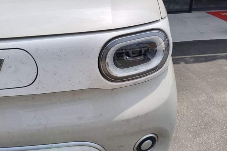 Used Wuling Hongguang MINIEV 2024 3rd Generation 215km Youth Edition Left Front Headlight