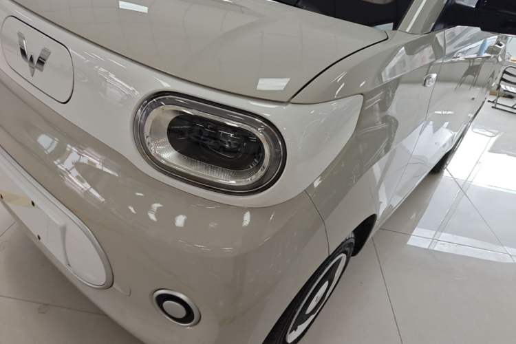 Used Wuling Hongguang MINIEV 2024 3rd Generation 215km Youth Edition Left Front Headlight