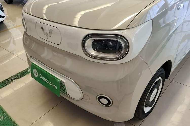 Used Wuling Hongguang MINIEV 2024 3rd Generation 215km Youth Edition Left Front Headlight