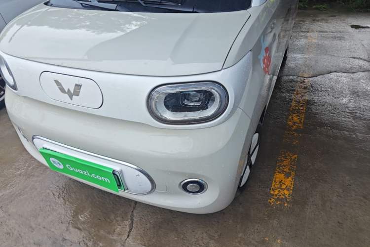 Used Wuling Hongguang MINIEV 2024 3rd Generation 215km Advanced Version Left Front Headlight