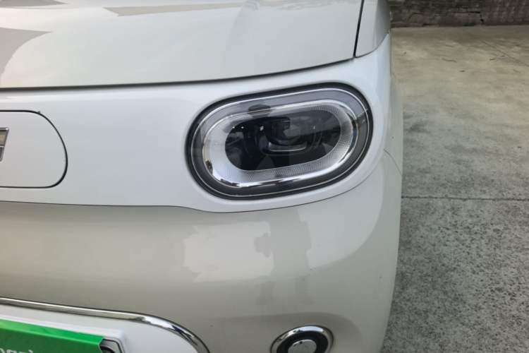 Used Wuling Hongguang MINIEV 2024 3rd Generation 215km Youth Edition Left Front Headlight