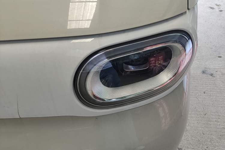 Used Wuling Hongguang MINIEV 2024 3rd Generation 215km Youth Edition Left Front Headlight