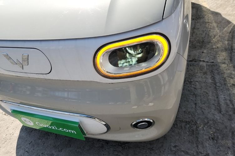 Used Wuling Hongguang MINIEV 2024 3rd Generation 215km Advanced Version Left Front Headlight