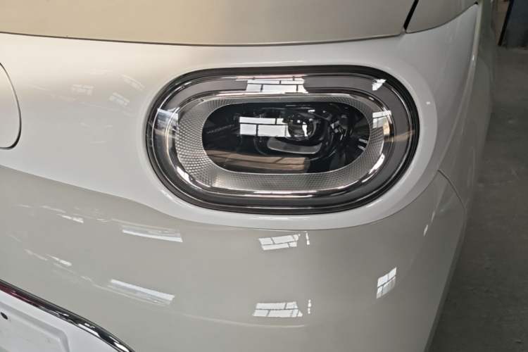 Used Wuling Hongguang MINIEV 2024 3rd Generation 170 km Left Front Headlight