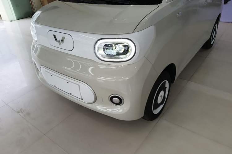 Used Wuling Hongguang MINIEV 2024 3rd Generation 215km Youth Edition Left Front Headlight
