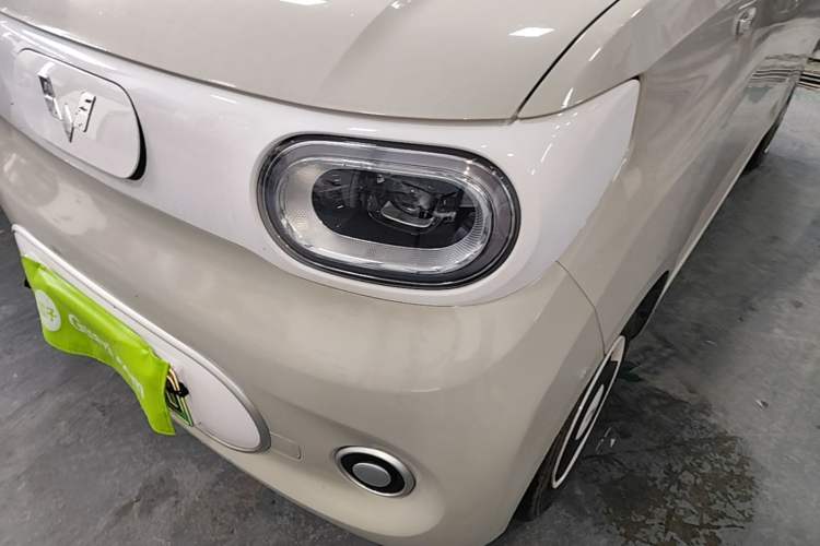 Used Wuling Hongguang MINIEV 2024 3rd Generation 215km Youth Edition Left Front Headlight