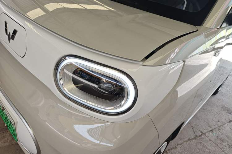 Used Wuling Hongguang MINIEV 2024 3rd Generation 215km Youth Edition Left Front Headlight