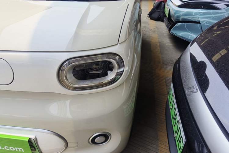 Used Wuling Hongguang MINIEV 2024 3rd Generation 215km Youth Edition Left Front Headlight