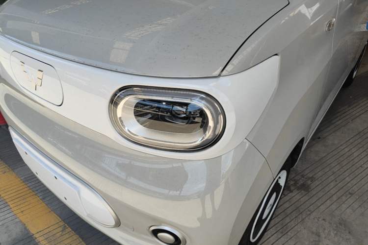 Used Wuling Hongguang MINIEV 2024 3rd Generation 215km Youth Edition Left Front Headlight