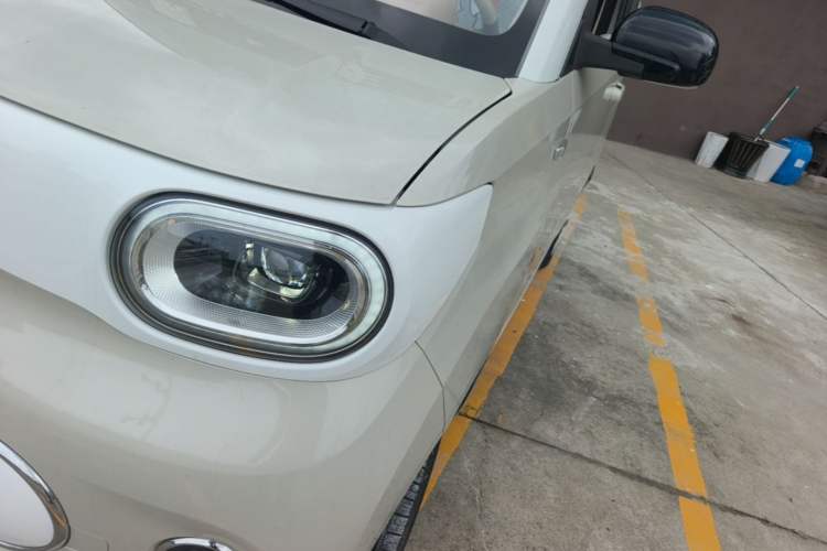 Used Wuling Hongguang MINIEV 2024 3rd Generation 215km Advanced Version Left Front Headlight