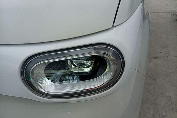Used Wuling Hongguang MINIEV 2024 3rd Generation 215km Youth Edition Left Front Headlight