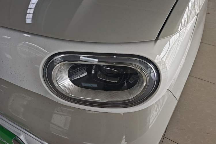 Used Wuling Hongguang MINIEV 2024 3rd Generation 215km Youth Edition Left Front Headlight