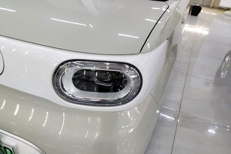 Used Wuling Hongguang MINIEV 2024 3rd Generation 215km Youth Edition Left Front Headlight