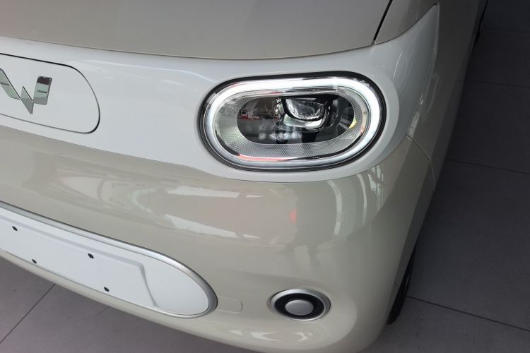 Used Wuling Hongguang MINIEV 2024 3rd Generation 215km Youth Edition Left Front Headlight