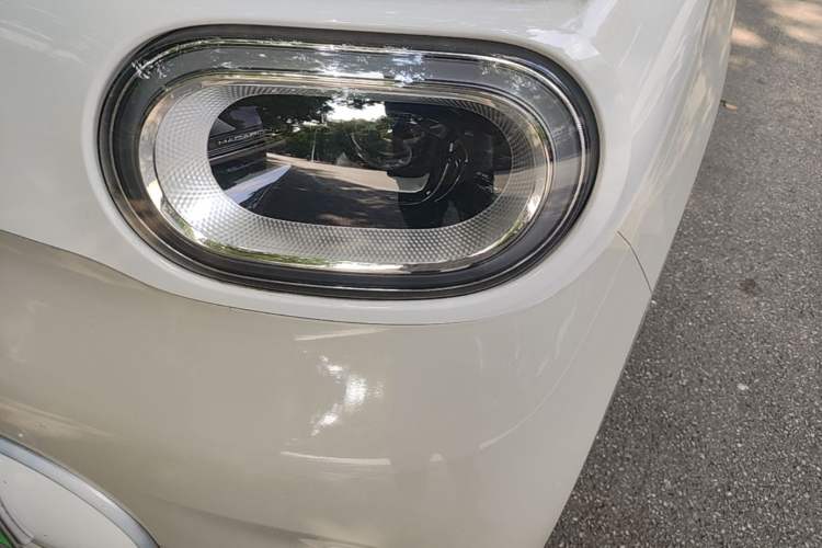 Used Wuling Hongguang MINIEV 2024 3rd Generation 215km Youth Edition Left Front Headlight