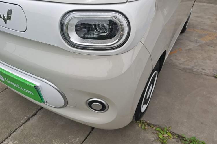 Used Wuling Hongguang MINIEV 2024 3rd Generation 215km Youth Edition Left Front Headlight