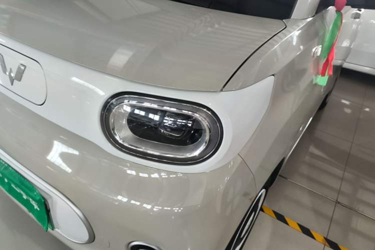 Used Wuling Hongguang MINIEV 2024 3rd Generation 215km Youth Edition Left Front Headlight