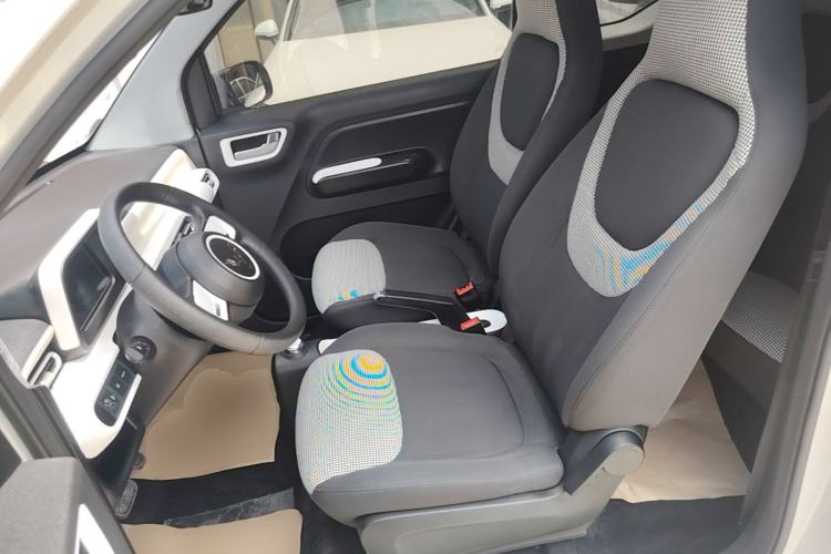 Used Wuling Hongguang MINIEV 2024 3rd Generation 215km Youth Edition Left Front Seat