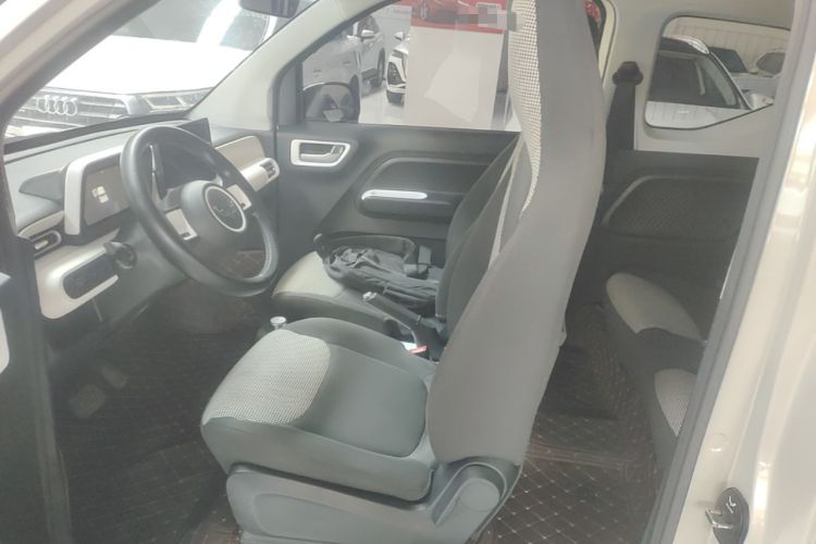 Used Wuling Hongguang MINIEV 2024 3rd Generation 215km Youth Edition Left Front Seat