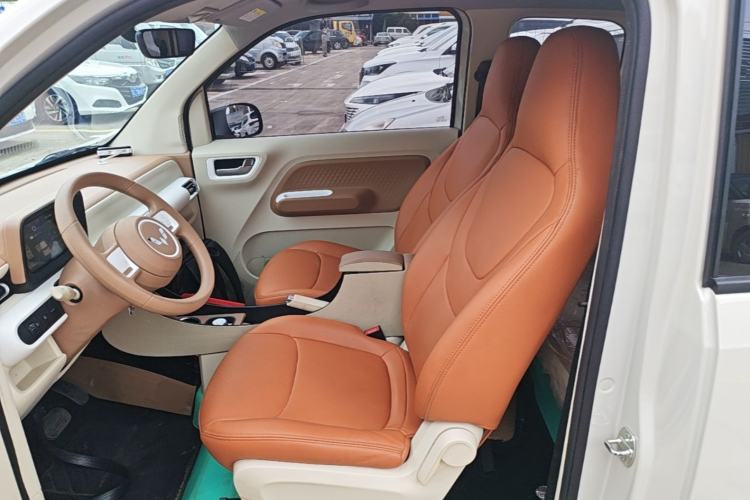 Used Wuling Hongguang MINIEV 2024 3rd Generation 215km Youth Edition Left Front Seat