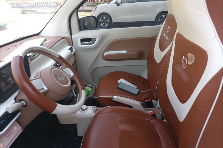 Used Wuling Hongguang MINIEV 2024 3rd Generation 215km Youth Edition Left Front Seat