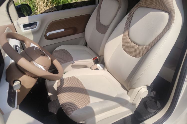 Used Wuling Hongguang MINIEV 2024 3rd Generation 215km Youth Edition Left Front Seat