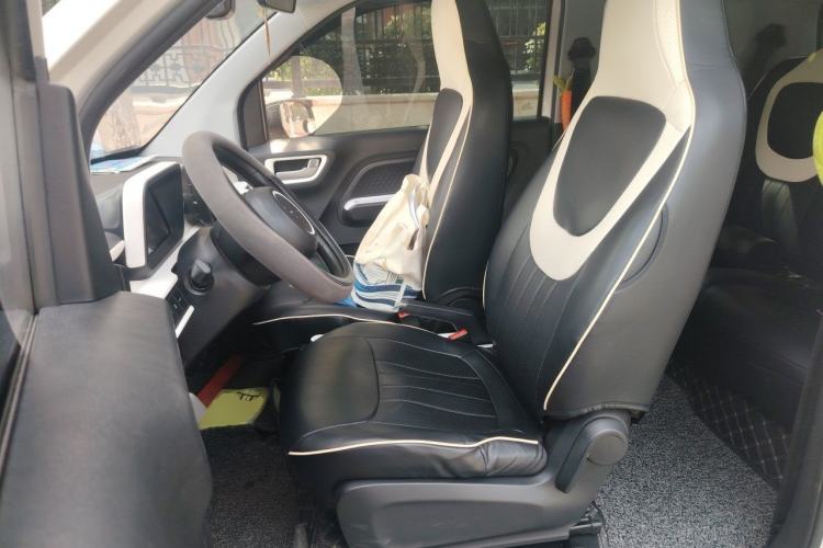 Used Wuling Hongguang MINIEV 2024 3rd Generation 215km Youth Edition Left Front Seat